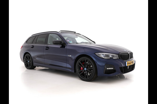 BMW 3 Serie Touring 330e Business Edition Plus M-Sportpack (INCL-BTW) *PANO | VERNASCA-FULL-LEATHER | HEAD-UP | FULL-LED | DIGI-COCKPIT | NAVI-FULLMAP | HEATED-SPORTSEATS | HIFI-SOUND | CAMERA | AMBIENT-LIGHT | TOWBAR | 19''ALU*