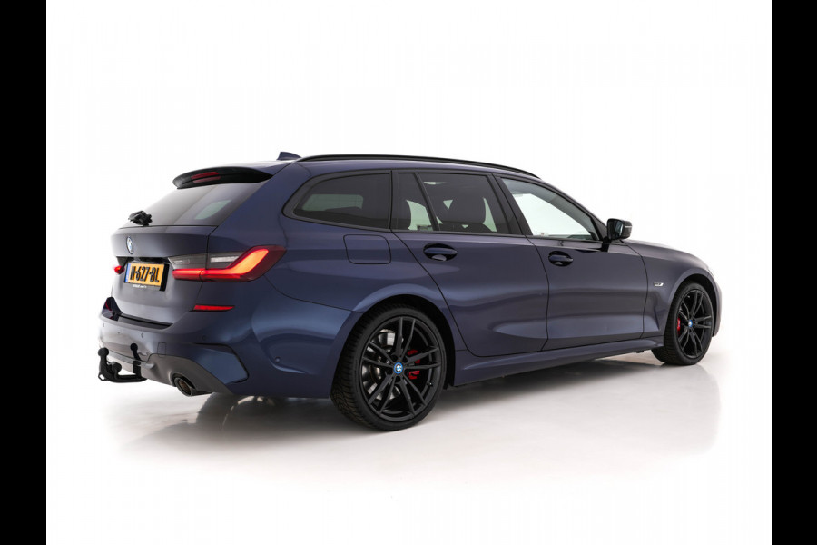 BMW 3 Serie Touring 330e Business Edition Plus M-Sportpack (INCL-BTW) *PANO | VERNASCA-FULL-LEATHER | HEAD-UP | FULL-LED | DIGI-COCKPIT | NAVI-FULLMAP | HEATED-SPORTSEATS | HIFI-SOUND | CAMERA | AMBIENT-LIGHT | TOWBAR | 19''ALU*