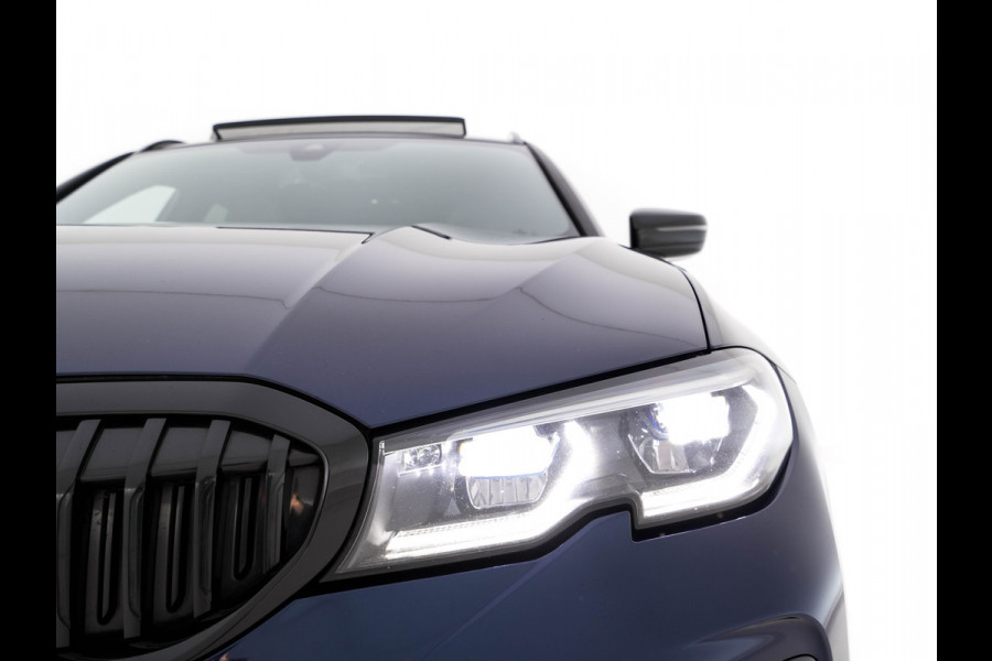 BMW 3 Serie Touring 330e Business Edition Plus M-Sportpack (INCL-BTW) *PANO | VERNASCA-FULL-LEATHER | HEAD-UP | FULL-LED | DIGI-COCKPIT | NAVI-FULLMAP | HEATED-SPORTSEATS | HIFI-SOUND | CAMERA | AMBIENT-LIGHT | TOWBAR | 19''ALU*