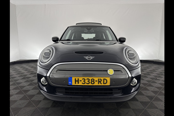 MINI Mini Electric Yours 33 kWh [ 3-Fase ] (INCL-BTW) *PANO | LUXURY-LEATHER | HARMAN/KARDON-AUDIO | FULL-LED | KEYLESS | CAMERA | NAVI-FULLMAP | DIGI-COCKPIT | DAB | HEAD-UP | HEATED-SPORTSEATS | 17"ALU*