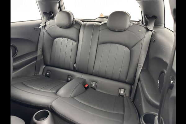 MINI Mini Electric Yours 33 kWh [ 3-Fase ] (INCL-BTW) *PANO | LUXURY-LEATHER | HARMAN/KARDON-AUDIO | FULL-LED | KEYLESS | CAMERA | NAVI-FULLMAP | DIGI-COCKPIT | DAB | HEAD-UP | HEATED-SPORTSEATS | 17"ALU*