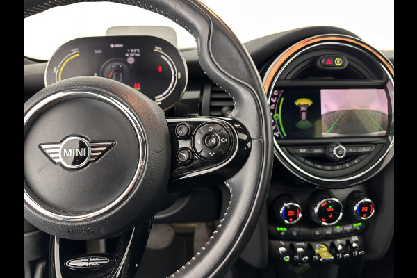 MINI Mini Electric Yours 33 kWh [ 3-Fase ] (INCL-BTW) *PANO | LUXURY-LEATHER | HARMAN/KARDON-AUDIO | FULL-LED | KEYLESS | CAMERA | NAVI-FULLMAP | DIGI-COCKPIT | DAB | HEAD-UP | HEATED-SPORTSEATS | 17"ALU*