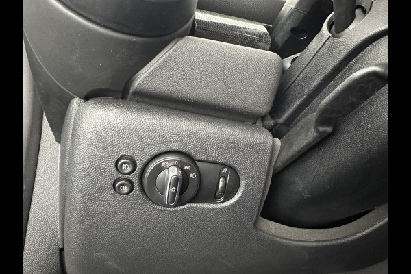 MINI Mini Electric Yours 33 kWh [ 3-Fase ] (INCL-BTW) *PANO | LUXURY-LEATHER | HARMAN/KARDON-AUDIO | FULL-LED | KEYLESS | CAMERA | NAVI-FULLMAP | DIGI-COCKPIT | DAB | HEAD-UP | HEATED-SPORTSEATS | 17"ALU*