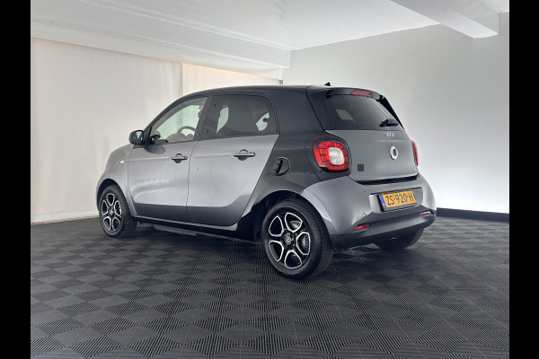 Smart Forfour EQ Business Solution 18 kWh [ 3-Fase ] ( INCL-BTW ) Aut. *FULL-LEATHER | NAVI-FULLMAP | HEATED-COMFORTSEATS | CRUISE | AIRCO | AMBIENT-LIGHT | 15''ALU*