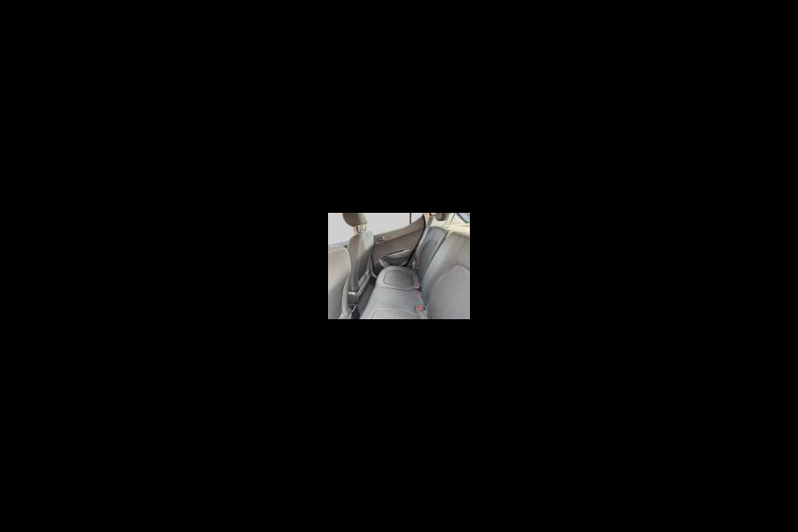 Hyundai i10 1.0i Comfort NAVIGATIE // KEURIGE STAAT