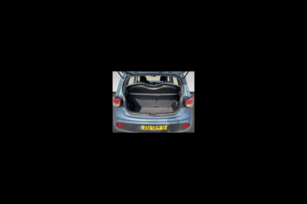 Hyundai i10 1.0i Comfort NAVIGATIE // KEURIGE STAAT