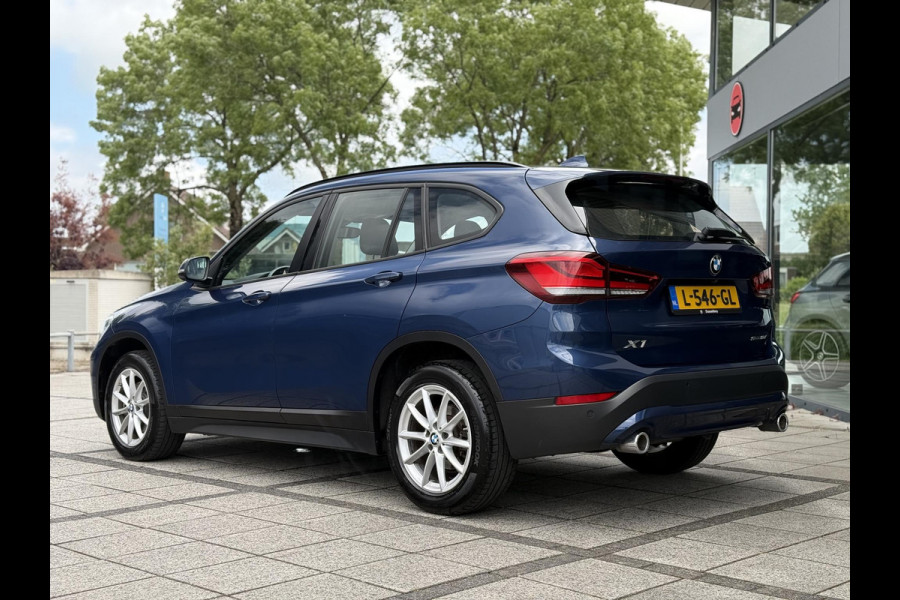 BMW X1 sDrive18d Aut. Exe Editon | Navi | Camera | Trekhaak |