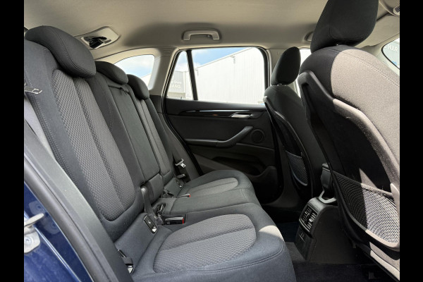 BMW X1 sDrive18d Aut. Exe Editon | Navi | Camera | Trekhaak |