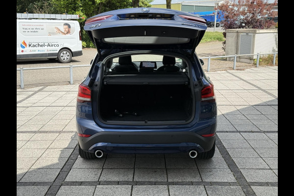 BMW X1 sDrive18d Aut. Exe Editon | Navi | Camera | Trekhaak |