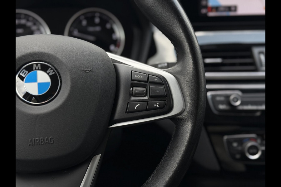 BMW X1 sDrive18d Aut. Exe Editon | Navi | Camera | Trekhaak |