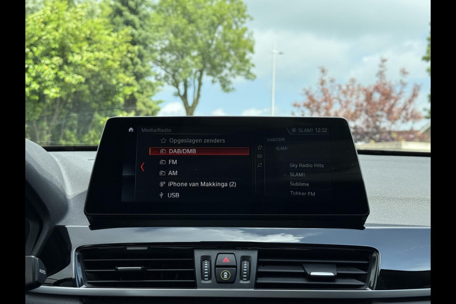 BMW X1 sDrive18d Aut. Exe Editon | Navi | Camera | Trekhaak |