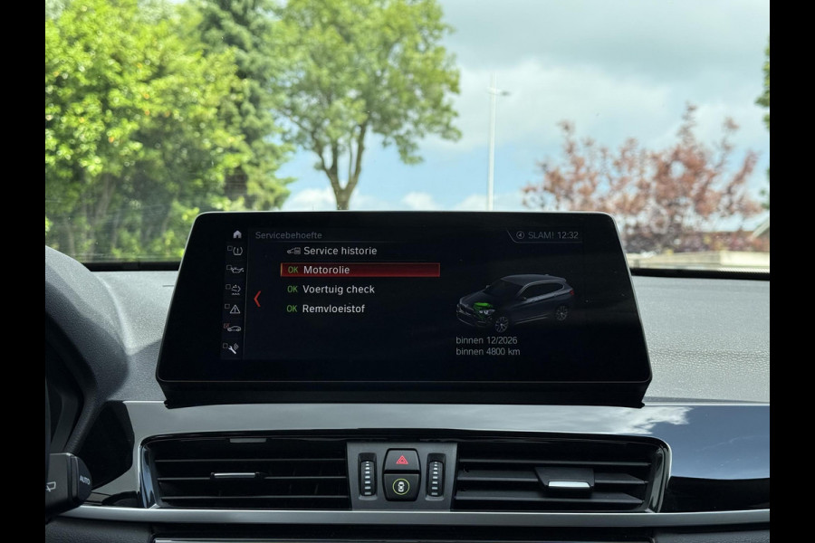 BMW X1 sDrive18d Aut. Exe Editon | Navi | Camera | Trekhaak |