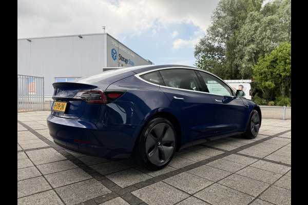 Tesla Model 3 Range Plus | Autopilot | Panorama | Leder |