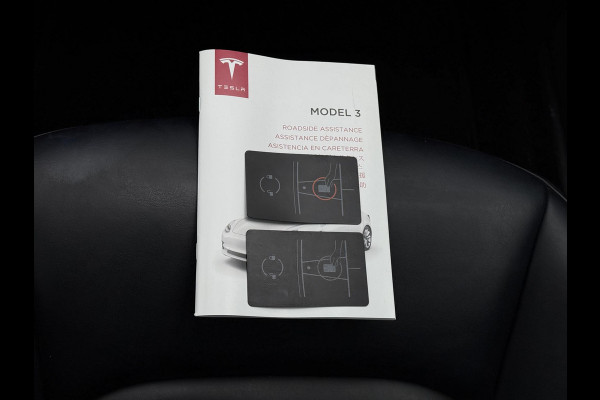 Tesla Model 3 Range Plus | Autopilot | Panorama | Leder |
