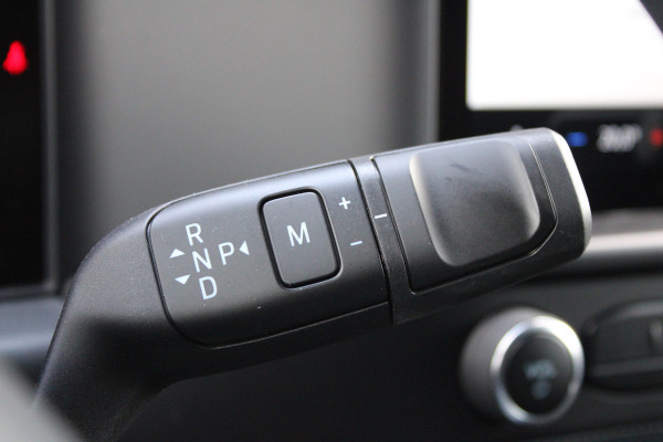 Ford Transit Custom 320 2.0 TDCI L1H1 Trend 170pk - Carplay - Android - LED koplampen - Camera - Stoelverwarming - 70l tank - Rijklaar