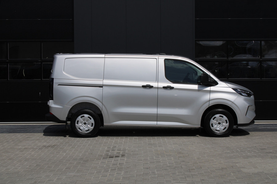 Ford Transit Custom 300 2.0 TDCI L1H1 Trend 136pk - Carplay - Android - Camera - LED - Stoelverwarming - 70l tank - Rijklaar