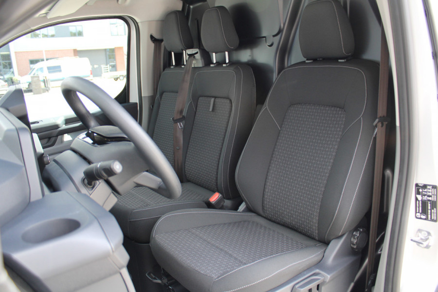 Ford Transit Custom 300 2.0 TDCI L1H1 Trend 136pk - Carplay - Android - Camera - LED - Stoelverwarming - 70l tank - Rijklaar