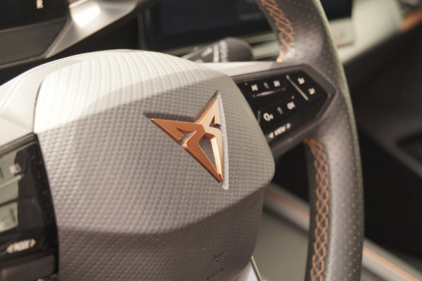 CUPRA Born Edition 62kWh 204pk -NAVI-ECC-CAM-DAB-