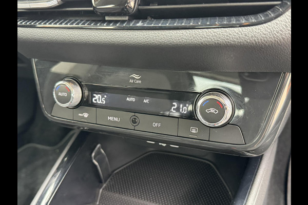 Škoda Fabia 1.0 TSI Ambition Clima Carplay Adaptive cruise Navigatie Pdc DAB radio