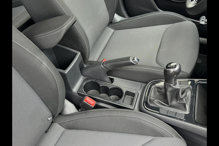 Škoda Fabia 1.0 TSI Ambition Clima Carplay Adaptive cruise Navigatie Pdc DAB radio