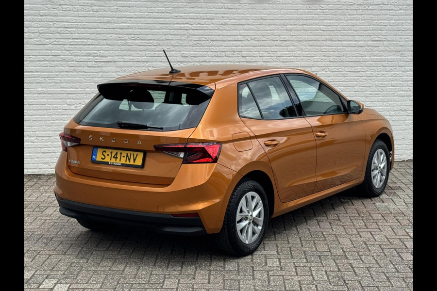 Škoda Fabia 1.0 TSI Ambition Clima Carplay Adaptive cruise Navigatie Pdc DAB radio