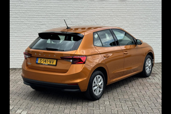 Škoda Fabia 1.0 TSI Ambition Clima Carplay Adaptive cruise Navigatie Pdc DAB radio