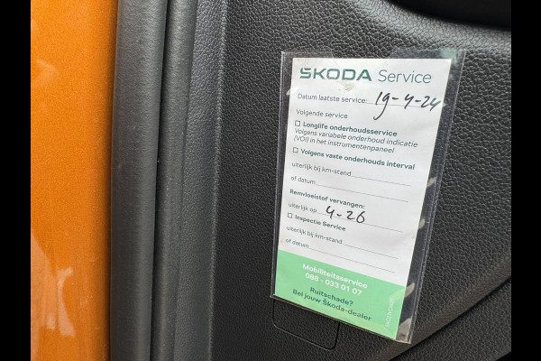 Škoda Fabia 1.0 TSI Ambition Clima Carplay Adaptive cruise Navigatie Pdc DAB radio