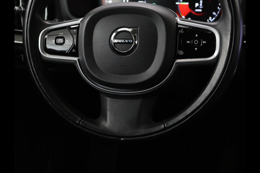 Volvo V60 2.0 T8 Recharge AWD Inscription | Panoramadak | Leder | Stoel & stuurverwarming | Camera | Adaptive cruise | Carplay | Navigatie