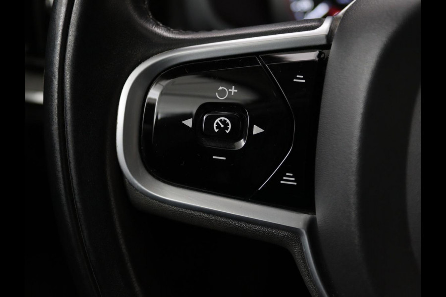 Volvo V60 2.0 T8 Recharge AWD Inscription | Panoramadak | Leder | Stoel & stuurverwarming | Camera | Adaptive cruise | Carplay | Navigatie