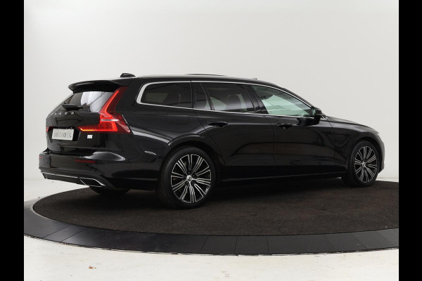 Volvo V60 2.0 T8 Recharge AWD Inscription | Panoramadak | Leder | Stoel & stuurverwarming | Camera | Adaptive cruise | Carplay | Navigatie