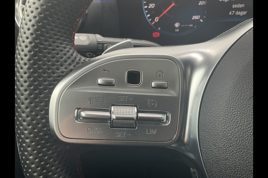 Mercedes-Benz A-Klasse 250 e AMG Line Pano Sfeerverl Stoelverw Nav/Cam Plug-in 13496KM!