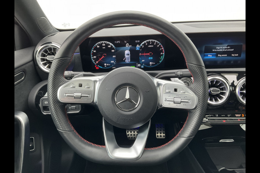 Mercedes-Benz A-Klasse 250 e AMG Line Pano Sfeerverl Stoelverw Nav/Cam Plug-in 13496KM!