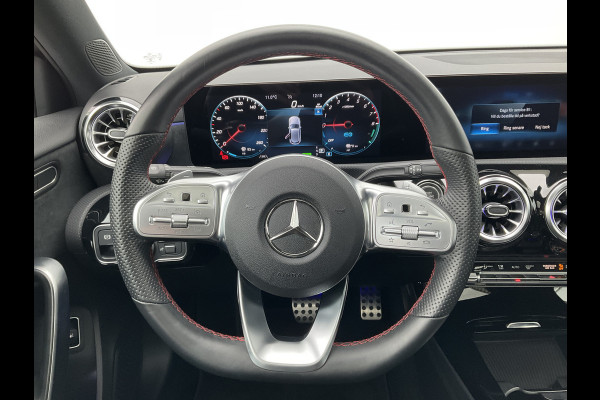 Mercedes-Benz A-Klasse 250 e AMG Line Pano Sfeerverl Stoelverw Nav/Cam Plug-in 13496KM!