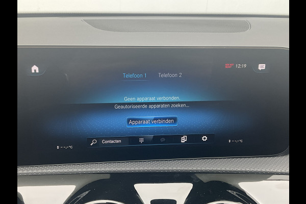 Mercedes-Benz A-Klasse 250 e AMG Line Pano Sfeerverl Stoelverw Nav/Cam Plug-in 13496KM!
