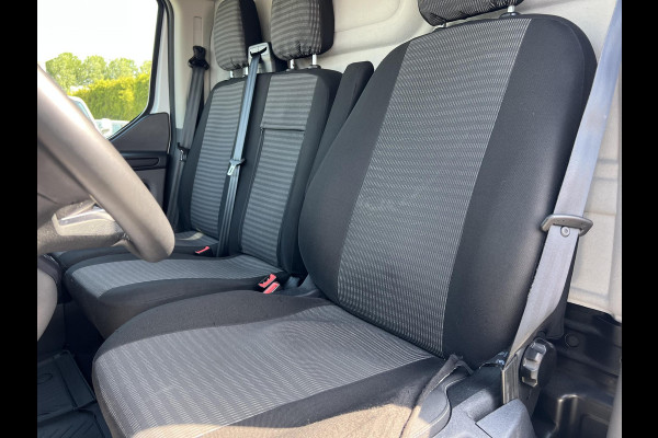 Ford Transit Custom 280 2.0 TDCI L1H1 Trend Automaat Zuid | 8 inch scherm | Stoelverwarming | Trekhaak  | Achteruitrijcamera