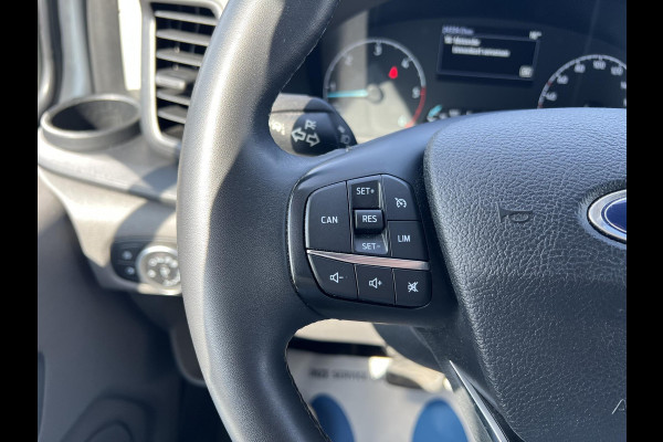 Ford Transit Custom 280 2.0 TDCI L1H1 Trend Automaat Zuid | 8 inch scherm | Stoelverwarming | Trekhaak  | Achteruitrijcamera