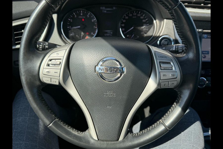 Nissan QASHQAI 1.2 N-Vision 115pk Trekhaak | Panoramadak | 360 graden Camera's | Stoelverwarming | Navigatie | Bluetooth
