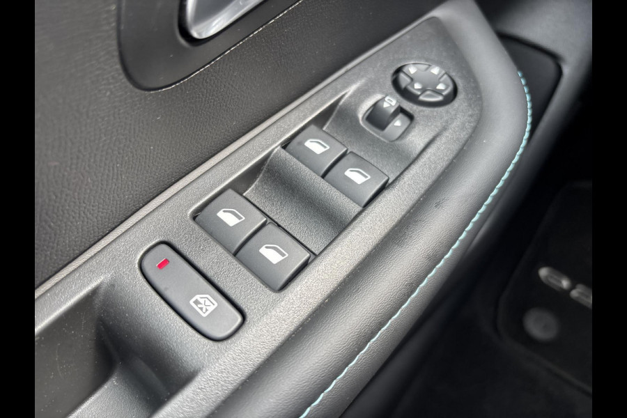 Peugeot e-208 EV Allure Pack 50 kWh 3 fase | 11 kW lader