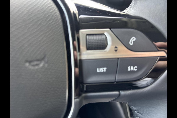 Peugeot e-208 EV Allure Pack 50 kWh 3 fase | 11 kW lader