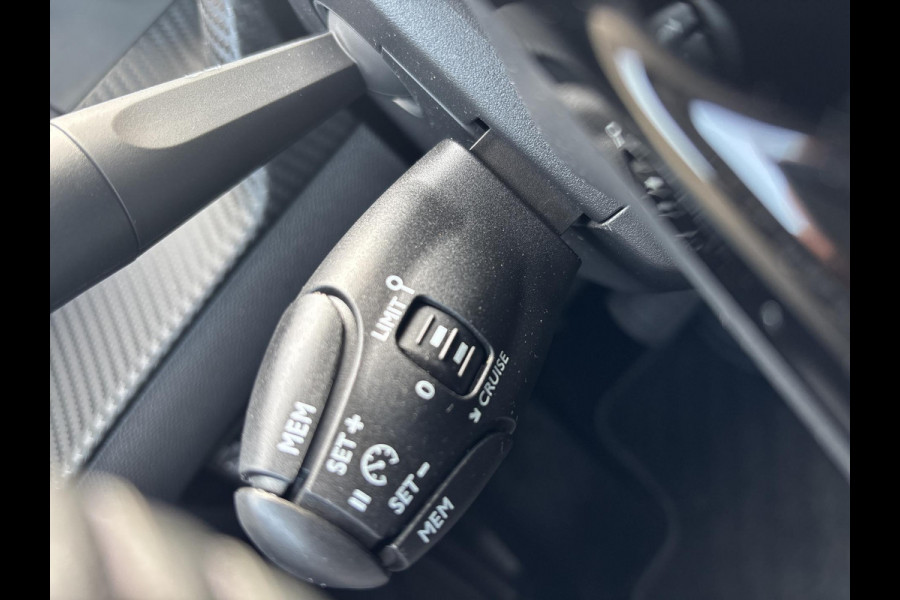 Peugeot e-208 EV Allure Pack 50 kWh 3 fase | 11 kW lader