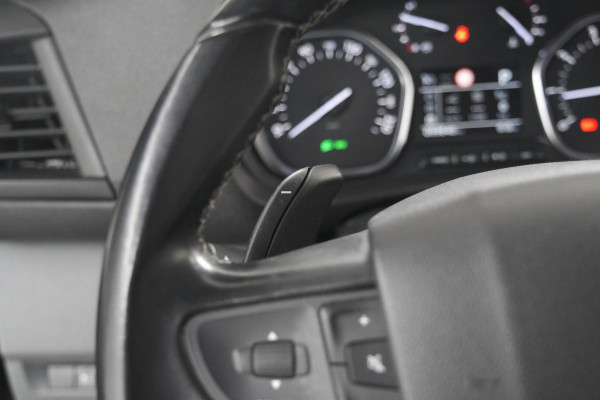 Peugeot Expert 2.0 BlueHDI 180 Automaat Standard Premium | Standkachel | Trekhaak | Head-Up Display | Camera | Apple Carplay | Laadruimte Betimmering