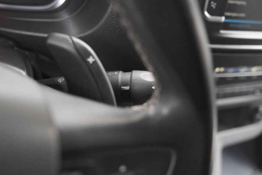 Peugeot Expert 2.0 BlueHDI 180 Automaat Standard Premium | Standkachel | Trekhaak | Head-Up Display | Camera | Apple Carplay | Laadruimte Betimmering