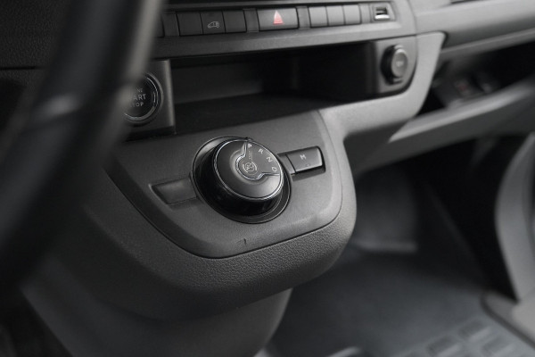 Peugeot Expert 2.0 BlueHDI 180 Automaat Standard Premium | Standkachel | Trekhaak | Head-Up Display | Camera | Apple Carplay | Laadruimte Betimmering