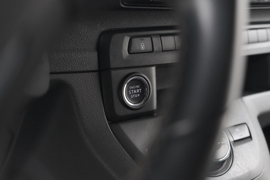 Peugeot Expert 2.0 BlueHDI 180 Automaat Standard Premium | Standkachel | Trekhaak | Head-Up Display | Camera | Apple Carplay | Laadruimte Betimmering