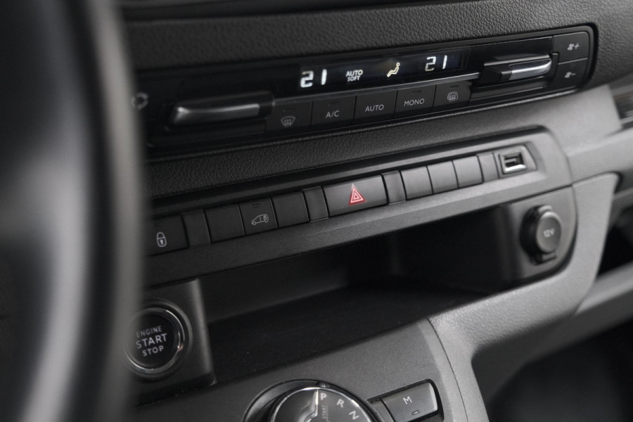 Peugeot Expert 2.0 BlueHDI 180 Automaat Standard Premium | Standkachel | Trekhaak | Head-Up Display | Camera | Apple Carplay | Laadruimte Betimmering