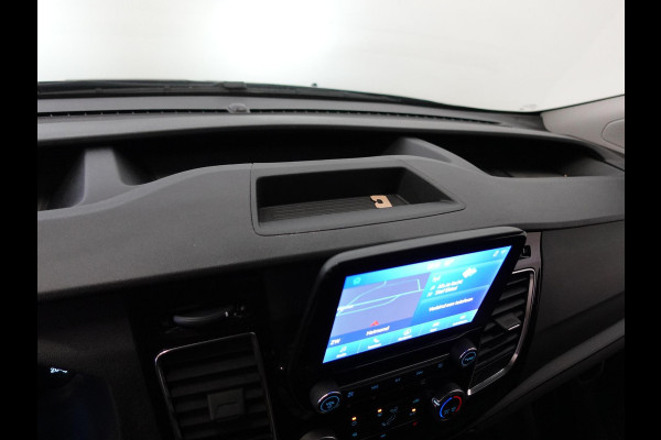 Ford Transit Custom 320 2.0 TDCI L2H1 Sport 185PK Automaat Airco Cruise Control Bluetooth Navi Trekhaak
