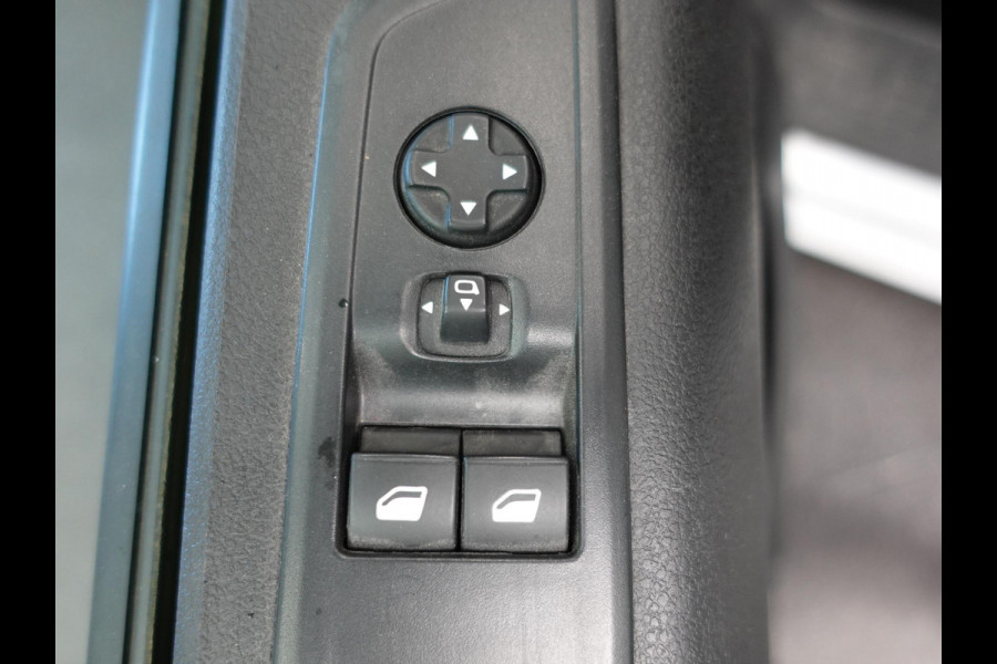 Peugeot Expert 1.5 BlueHDI 120PK L2 Airco Navigatie Cruise control Trekhaak
