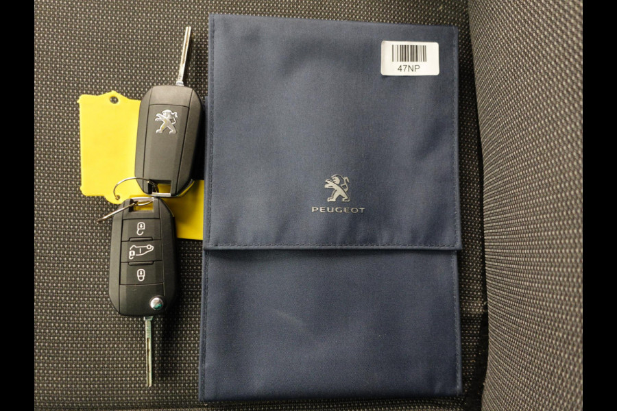 Peugeot Expert 1.5 BlueHDI 120PK L2 Airco Navigatie Cruise control Trekhaak