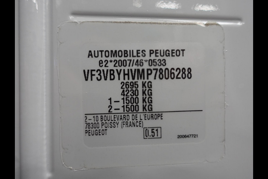 Peugeot Expert 1.5 BlueHDI 120PK L2 Airco Navigatie Cruise control Trekhaak