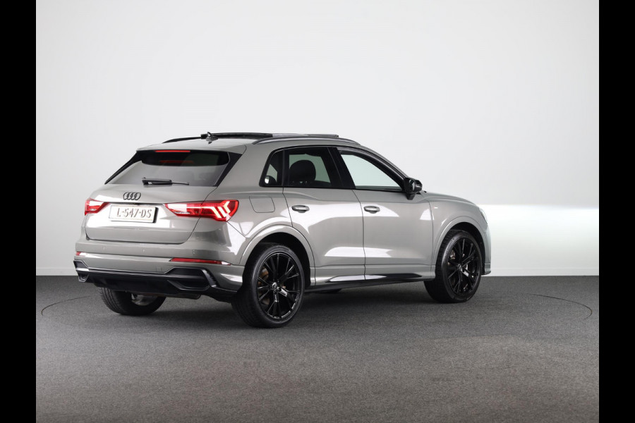Audi Q3 45 TFSI e S edition 245PK Automaat | Panorama dak | Lederen bekleding | 20 "LM velgen | Adaptieve cruise control |